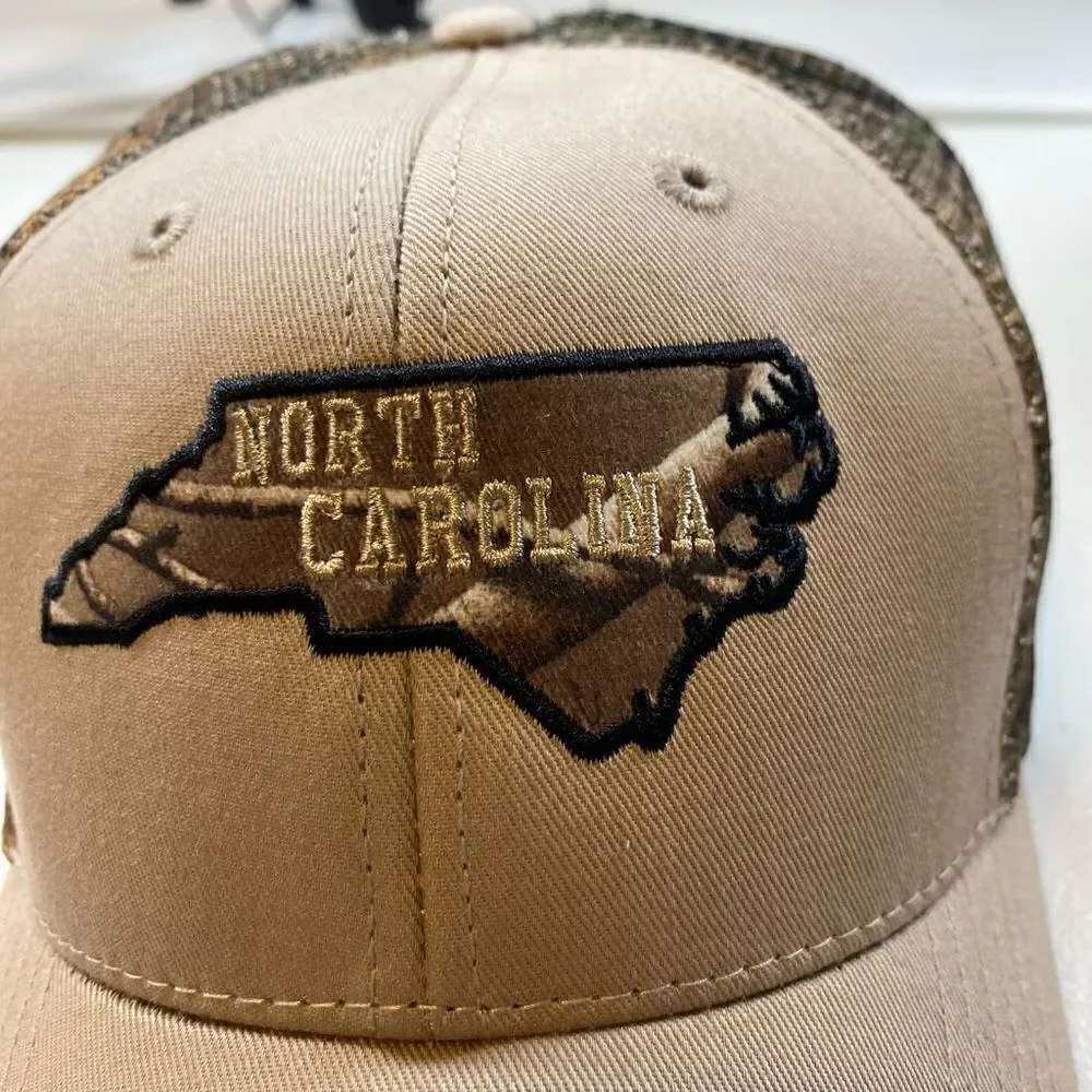 NWT NCAA University of North Carolina Tarheels Tan Baseball Cap Hat Snap Back
